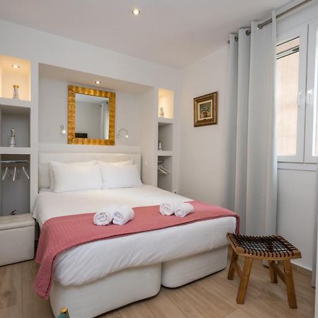 Dema Luxury Suites - Perikleous E1 Athens Luaran gambar