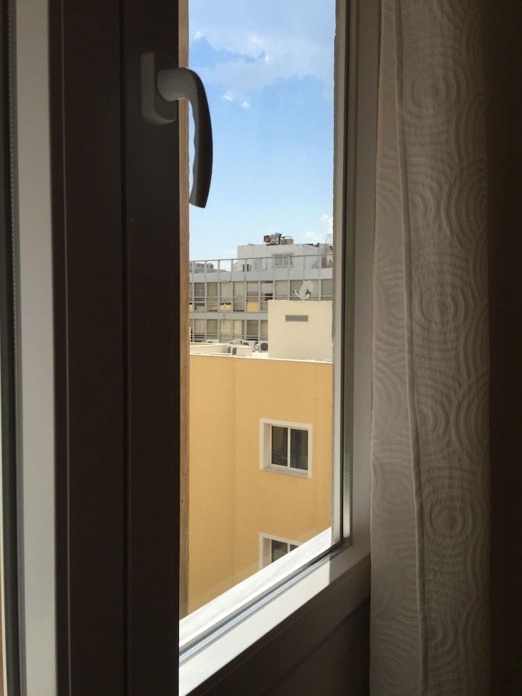 Dema Luxury Suites - Perikleous E1 Athens Luaran gambar