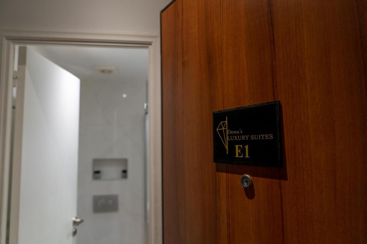 Dema Luxury Suites - Perikleous E1 Athens Luaran gambar